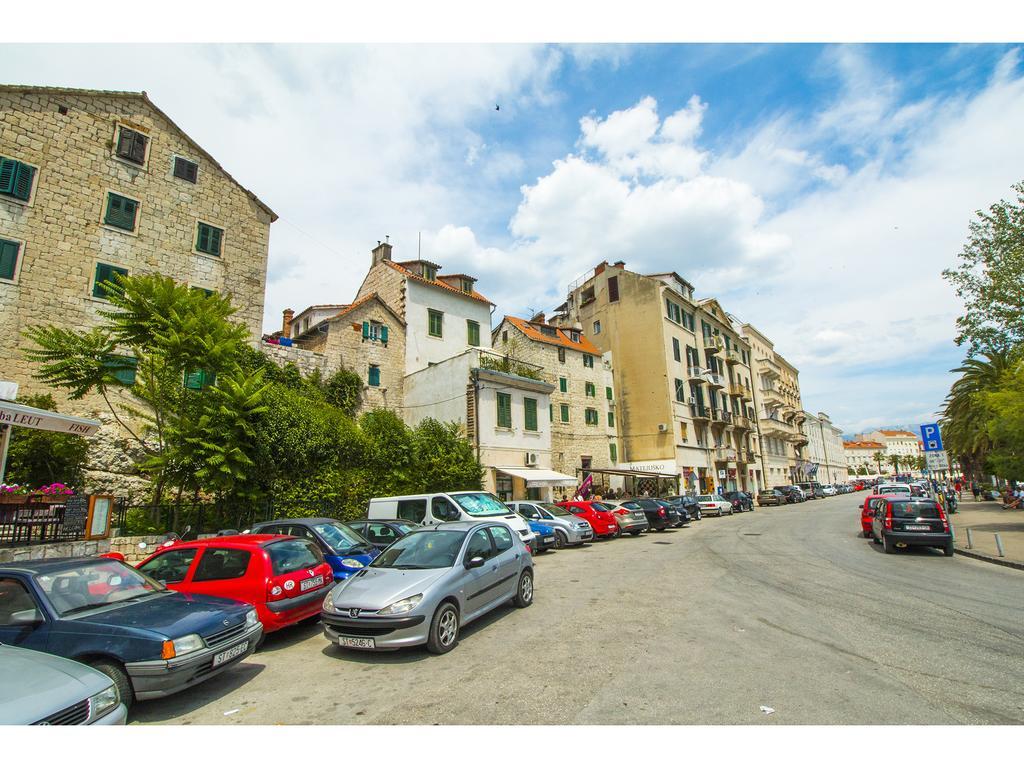 Sunny Promenade Studio Split Rom bilde