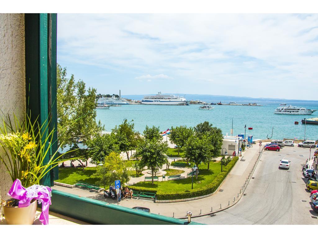 Sunny Promenade Studio Split Rom bilde